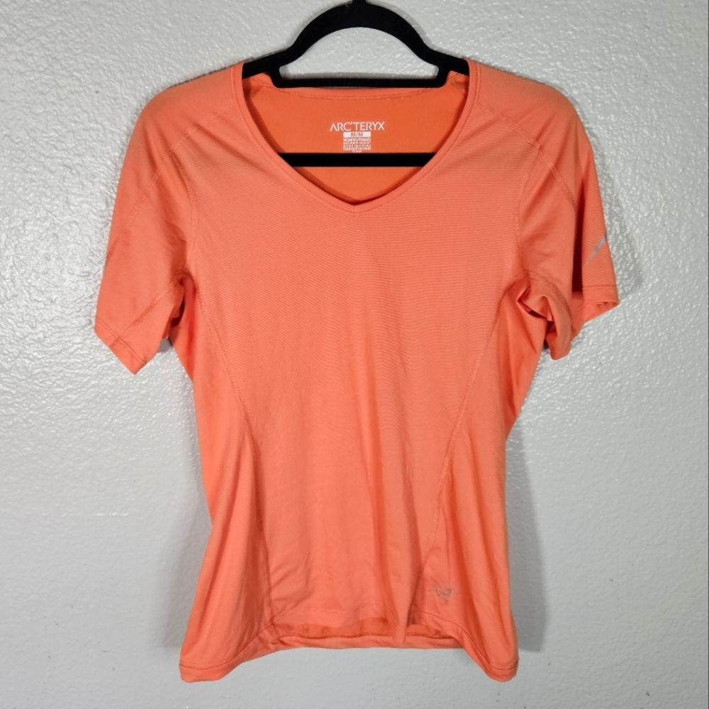 Arc'teryx Orange Motus Crew Short Sleeve Size M